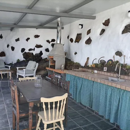 Casa Piruca Los Llanillos