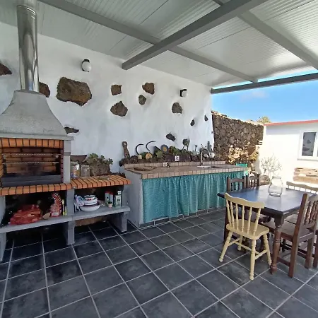 Holiday home Casa Piruca Los Llanillos