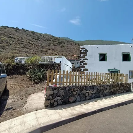 Casa Piruca Holiday home Los Llanillos
